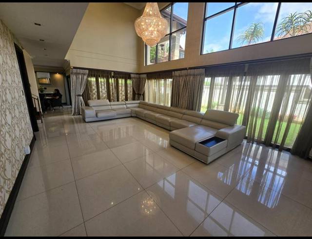 4 BEDROOM HOUSE FOR SALE IN IZINGA RIDGE